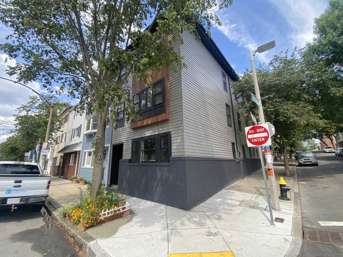 Apartment for rent at 123 Marginal St, East Boston, MA 02128
