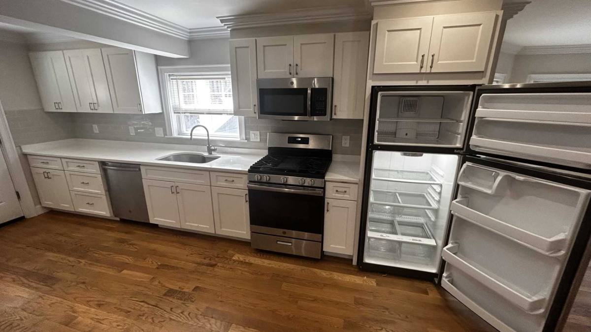 Apartment for rent at 66 Gordon St, Brighton, MA 02135