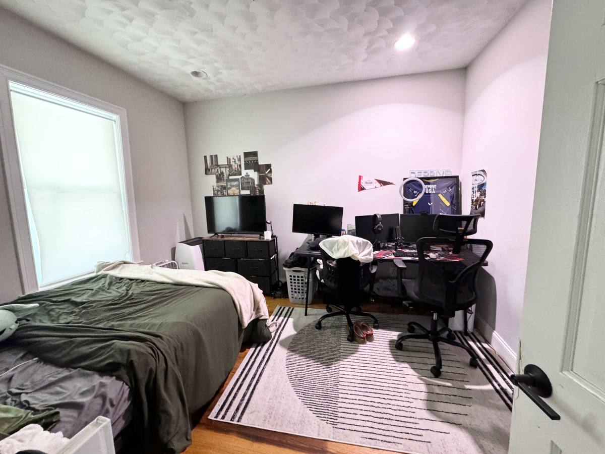 Apartment for rent at 160 E Cottage St, East Boston, MA 02128