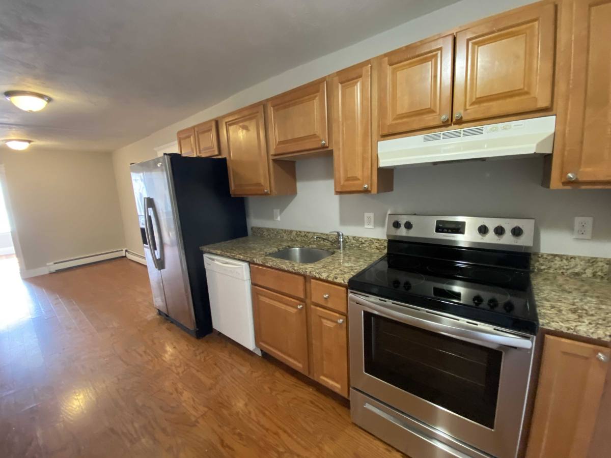 Apartment for rent at 47 Floyd St, Dorchester Center, MA 02124