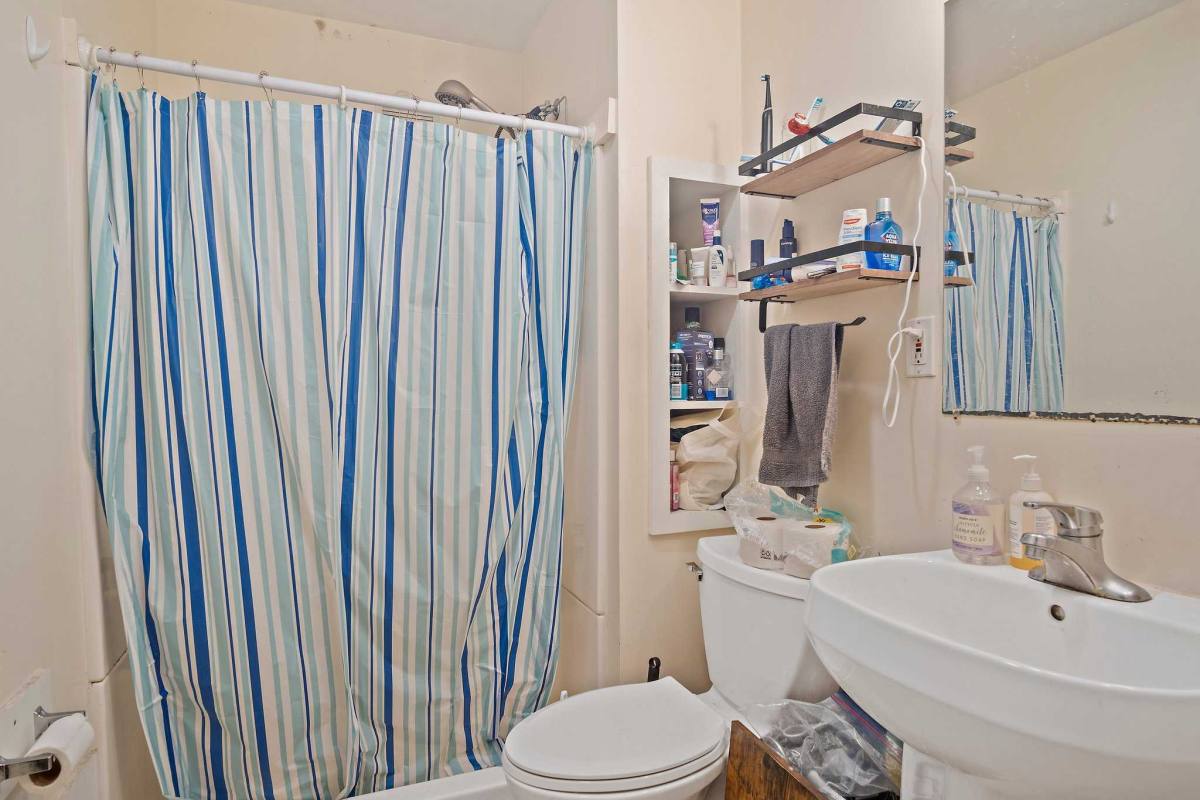 Apartment for rent at 855 Huntington Ave, Boston, MA 02115