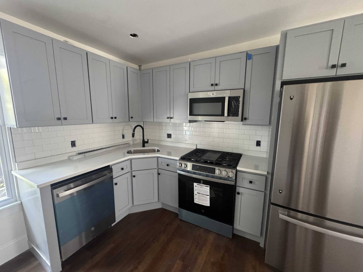 Apartment for rent at 13 Hunting St, Cambridge, MA 02141