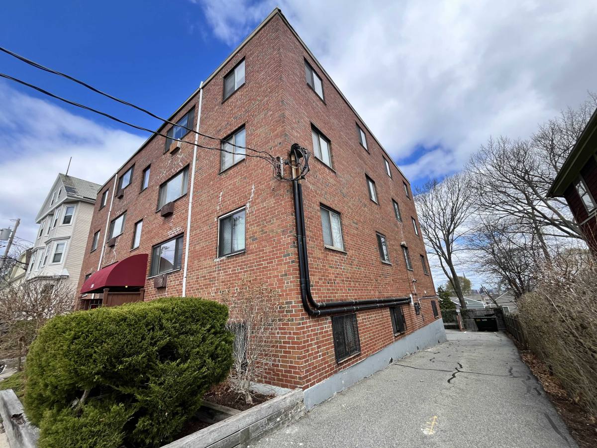 Apartment for rent at 229 Parker Hill Ave, Roxbury Crossing, MA 02120