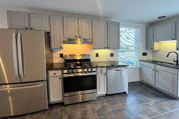 Apartment for rent at 5 Greenwood Terrace, Somerville, MA 02143