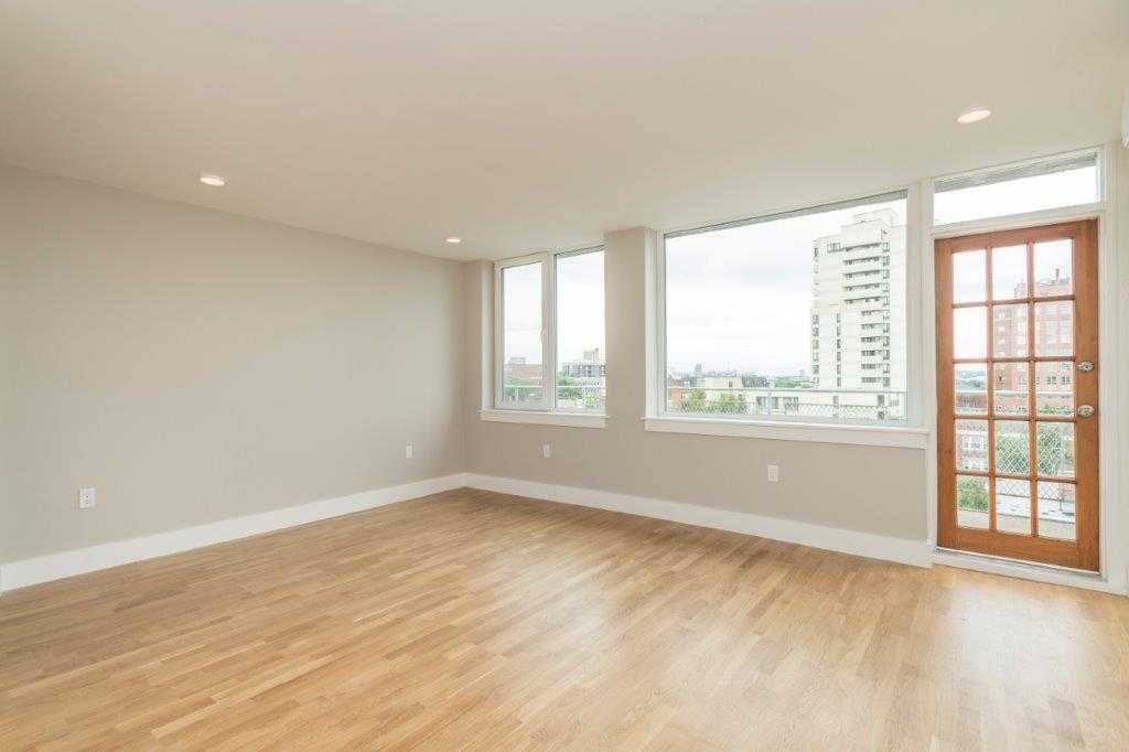 Apartment for rent at 337 Harvard St, Cambridge, MA 02139