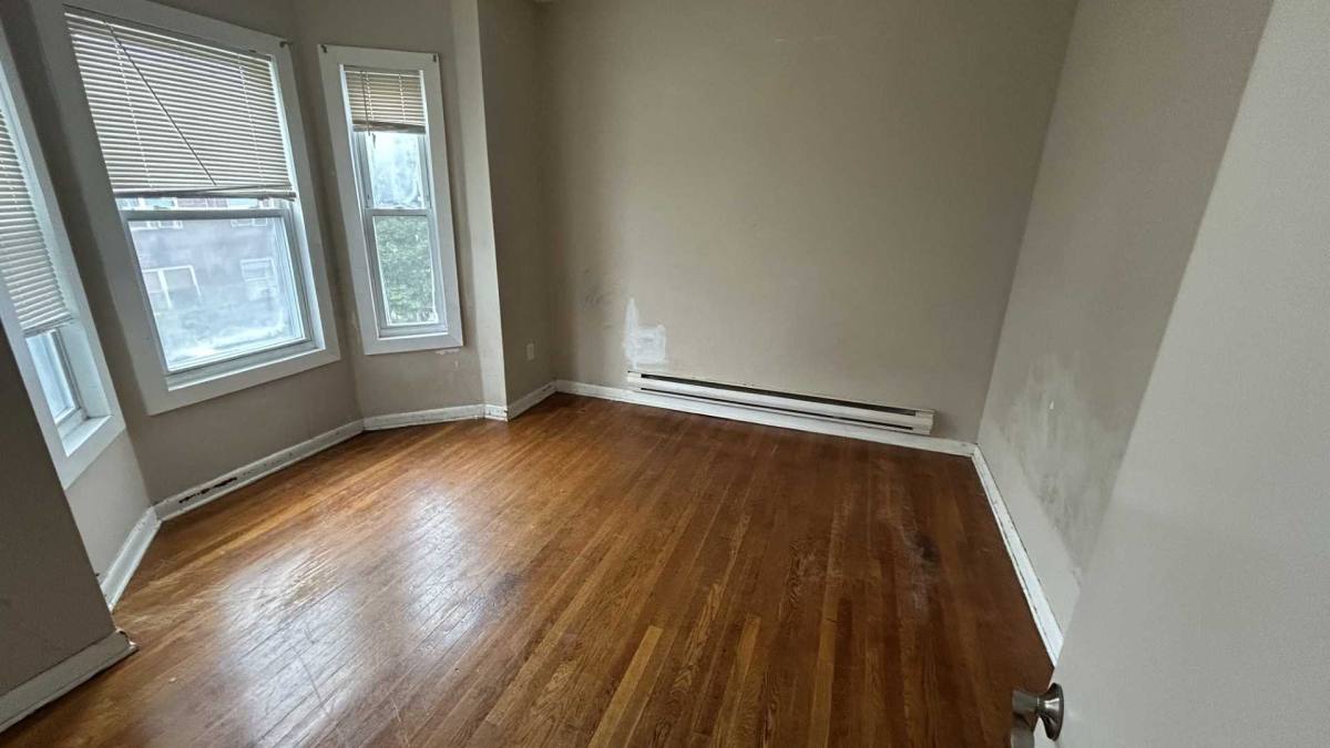 Apartment for rent at 123-125 George St, Roxbury, MA 02119
