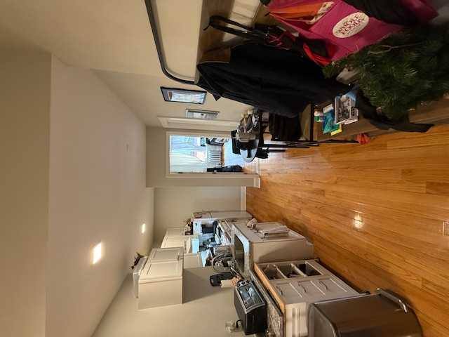 Apartment for rent at 44 Hemenway St, Boston, MA 02115