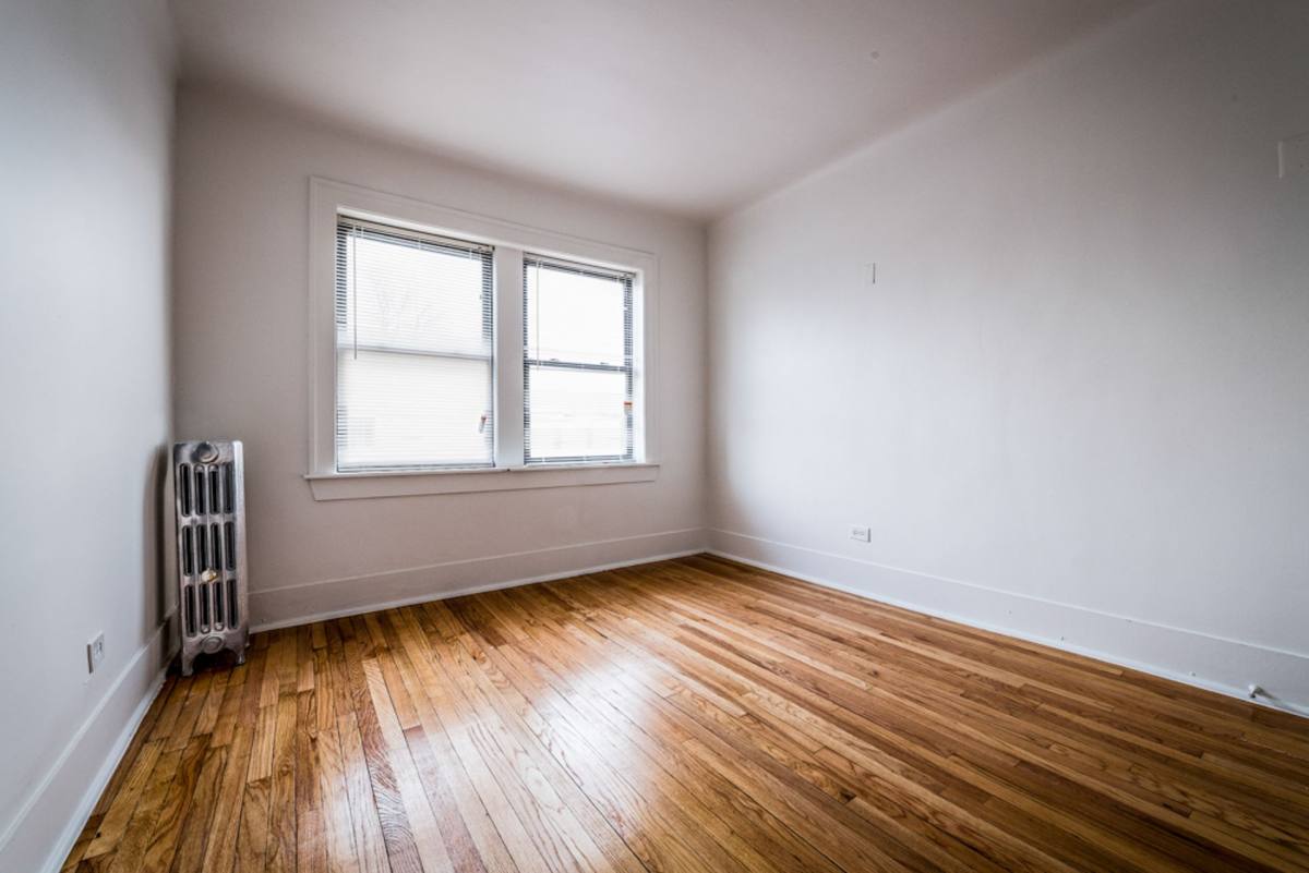 Apartment for rent at 5328 W Harrison St, Chicago, IL 60644