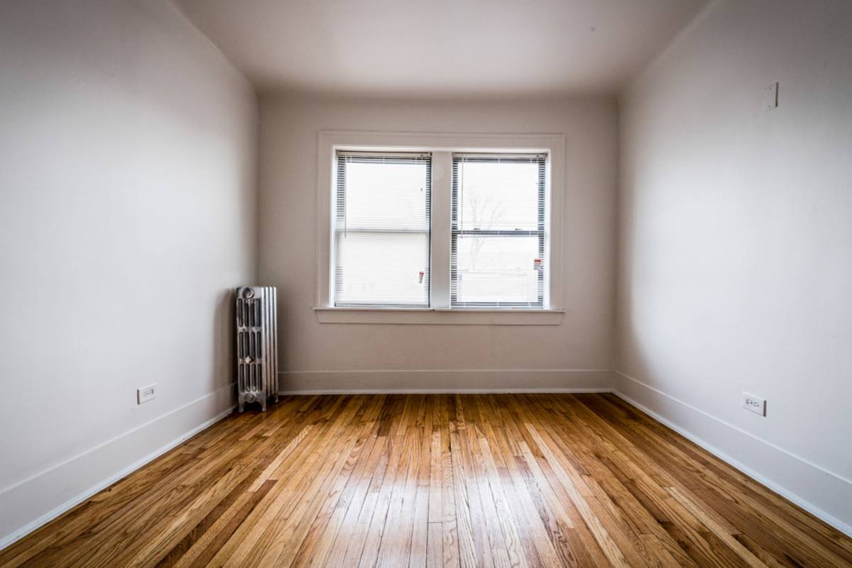 Apartment for rent at 5328 W Harrison St, Chicago, IL 60644