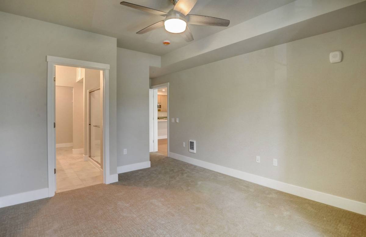 Apartment for rent at 10215 SE 248th St, Kent, WA 98030