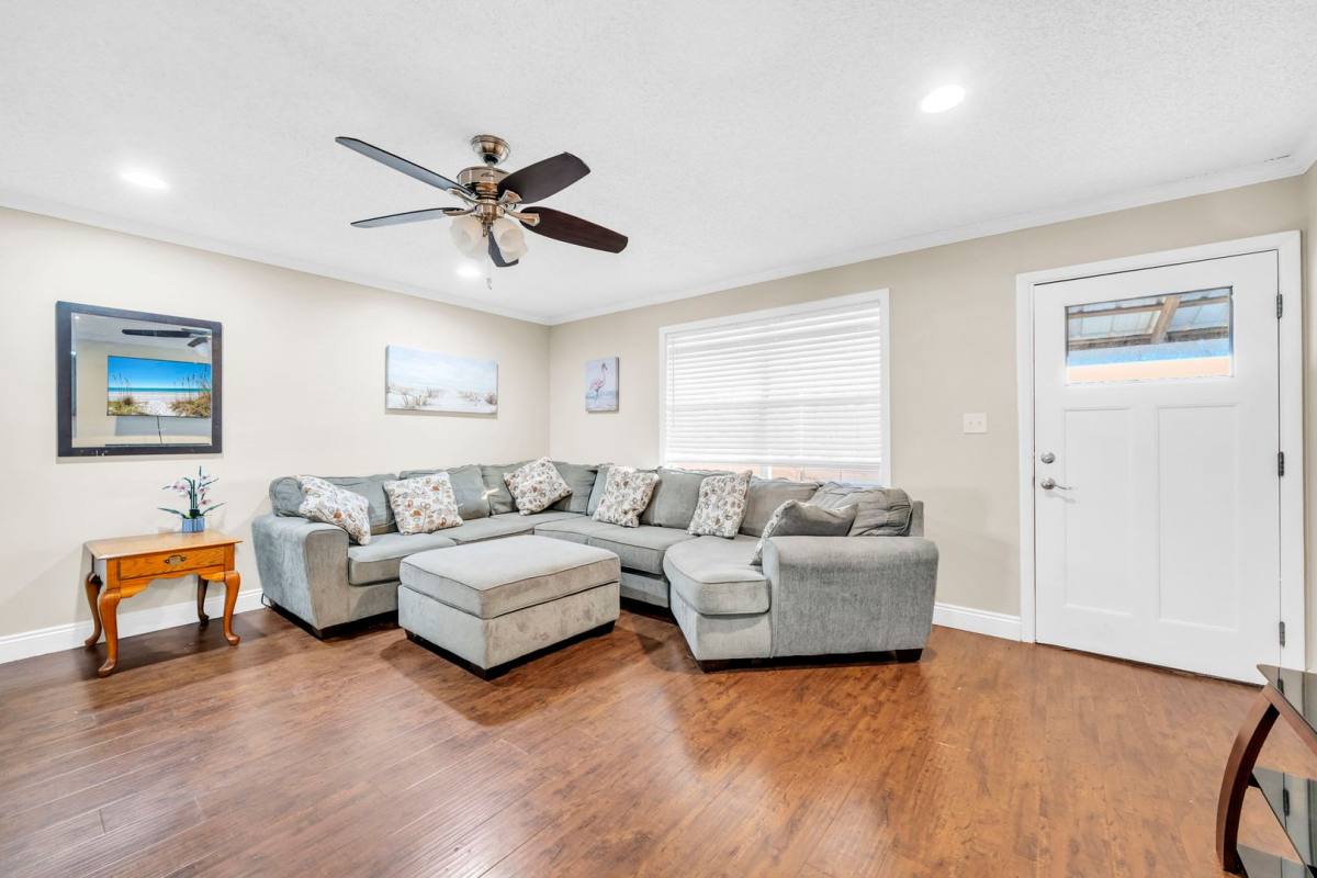 Apartment for rent at 309 Harris Rd NE, Fort Walton Beach, FL 32548