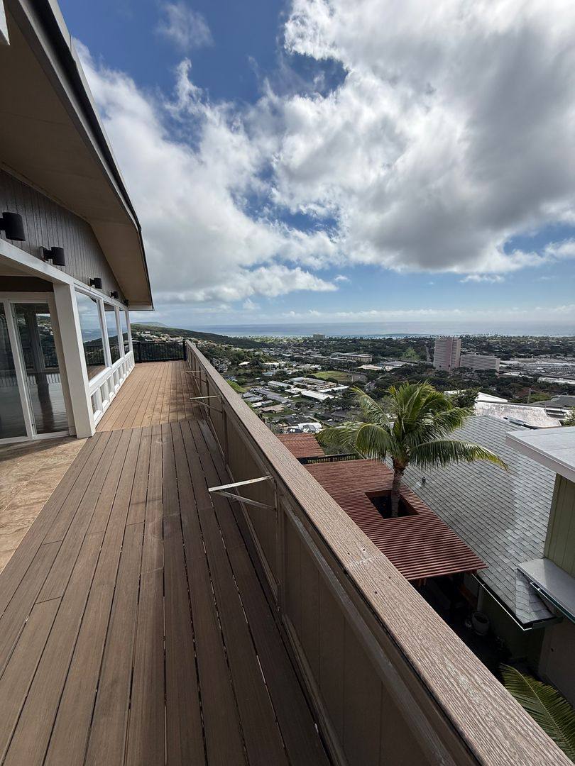 House for rent at 1617 Paula Dr, Honolulu, HI 96816