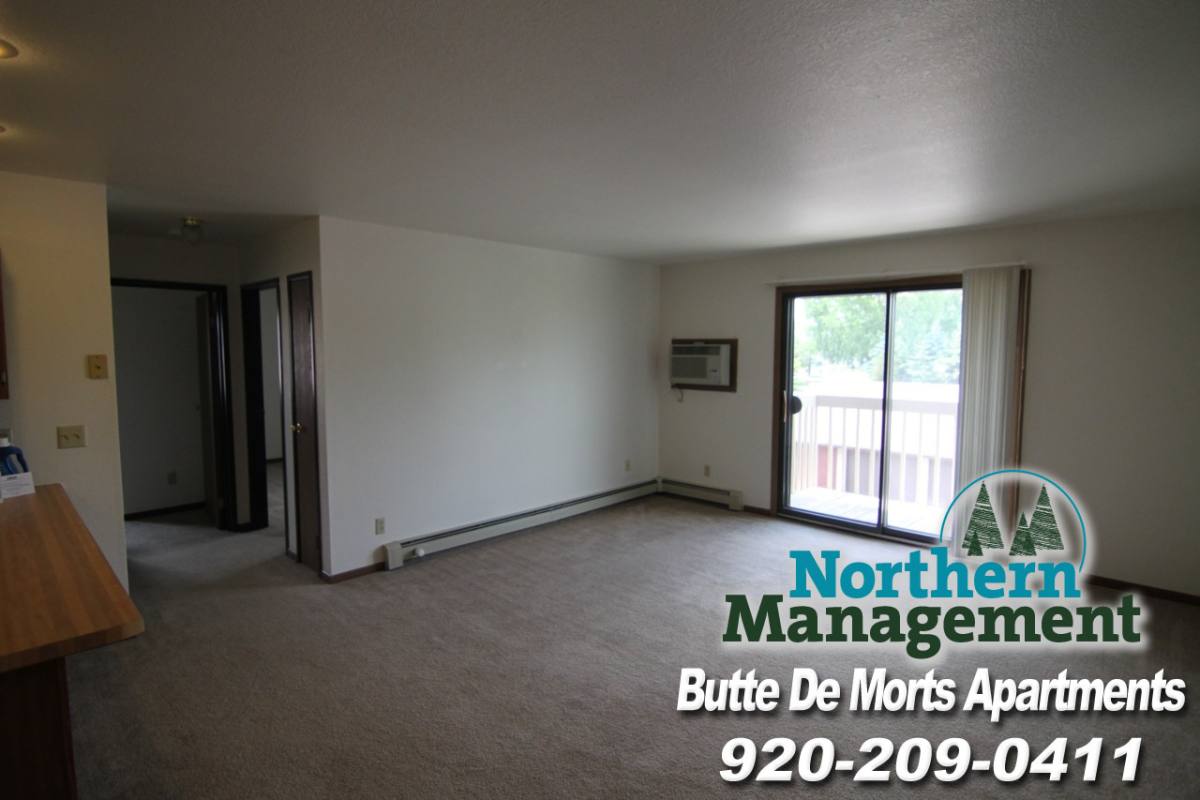 Apartment for rent at 925 945 Tayco St, Menasha, WI 54952