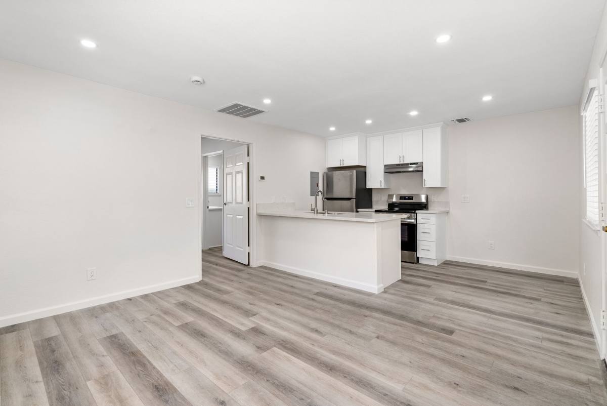 Apartment for rent at 283 Heather Court, Templeton, CA 93465