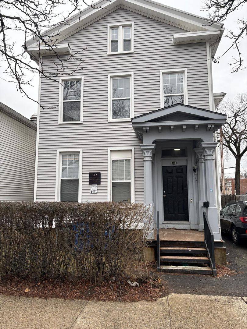 House for rent at 395 Crown St, New Haven, CT 06511