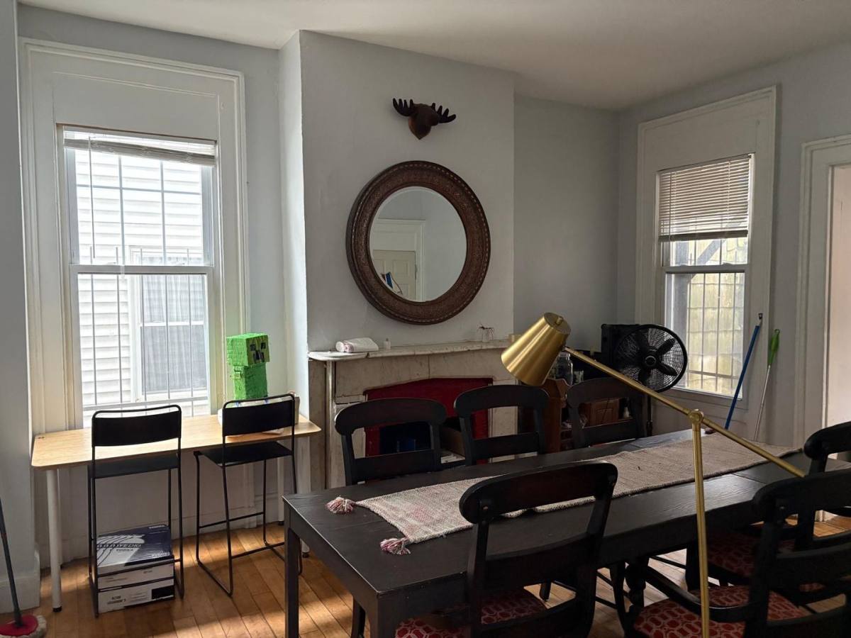 House for rent at 395 Crown St, New Haven, CT 06511