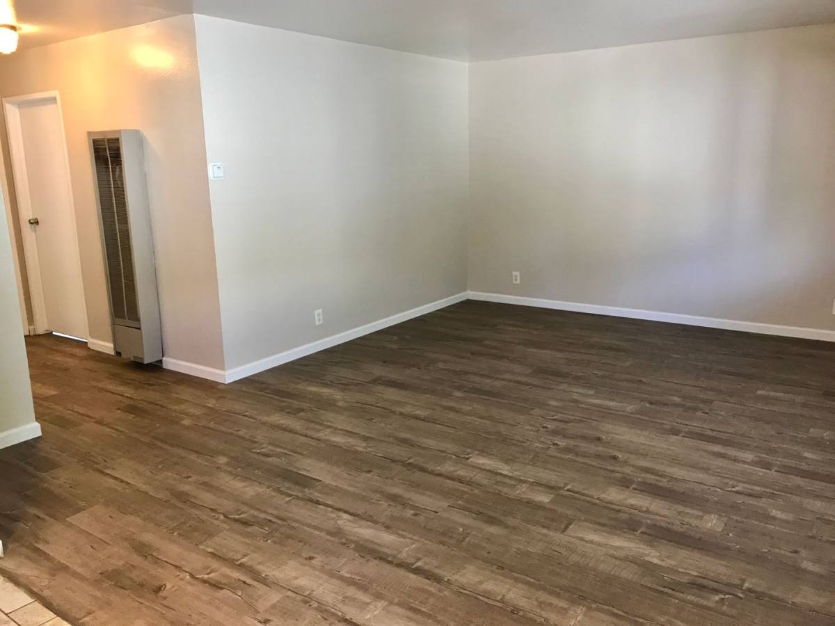 Apartment for rent at 25546 Del Mar Ave, Hayward, CA 94542