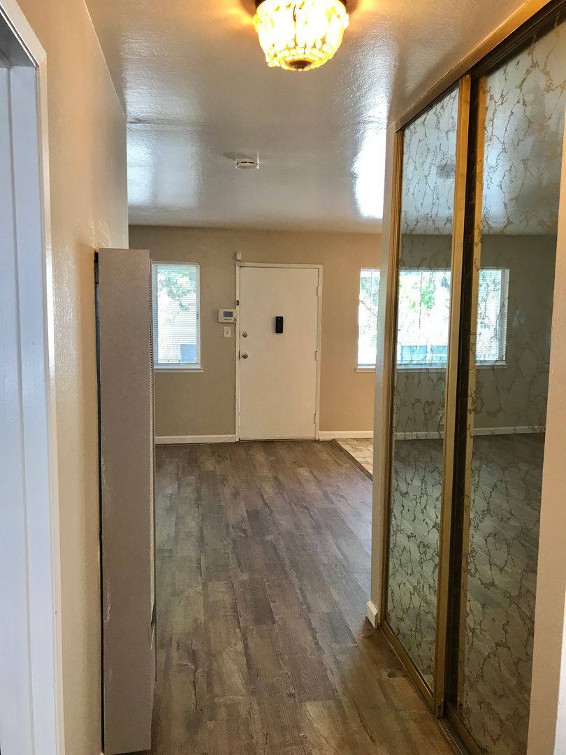 Apartment for rent at 25546 Del Mar Ave, Hayward, CA 94542