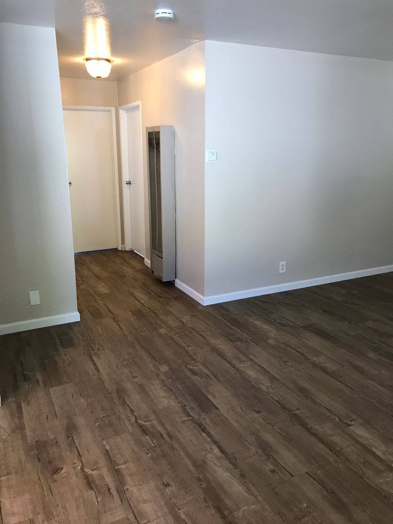 Apartment for rent at 25546 Del Mar Ave, Hayward, CA 94542