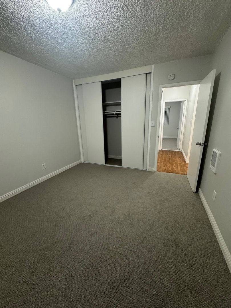 Apartment for rent at 938 W Huntington Dr, Arcadia, CA 91007