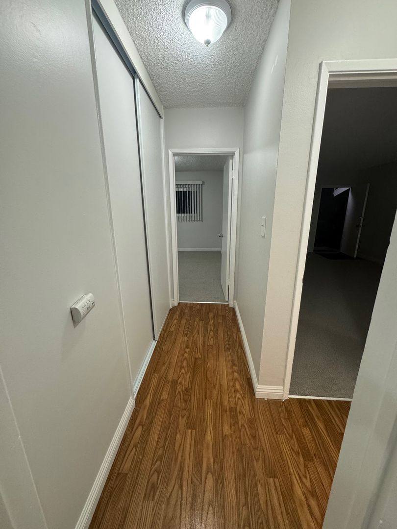 Apartment for rent at 938 W Huntington Dr, Arcadia, CA 91007