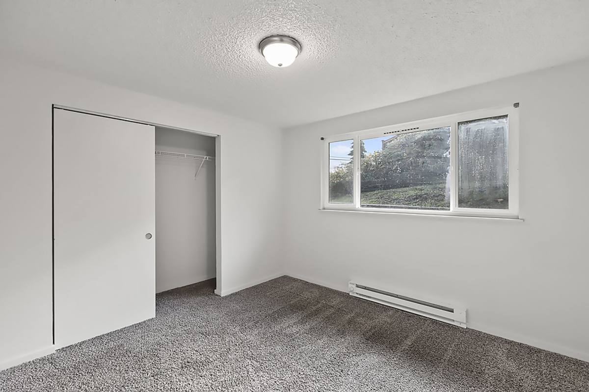 Apartment for rent at 3202 Pacific Ave, Tacoma, WA 98418