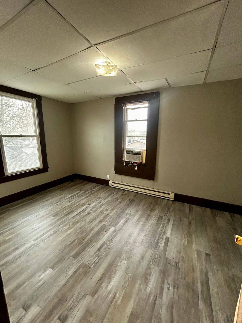 Apartment for rent at 283 W Main St, Peru, IN 46970