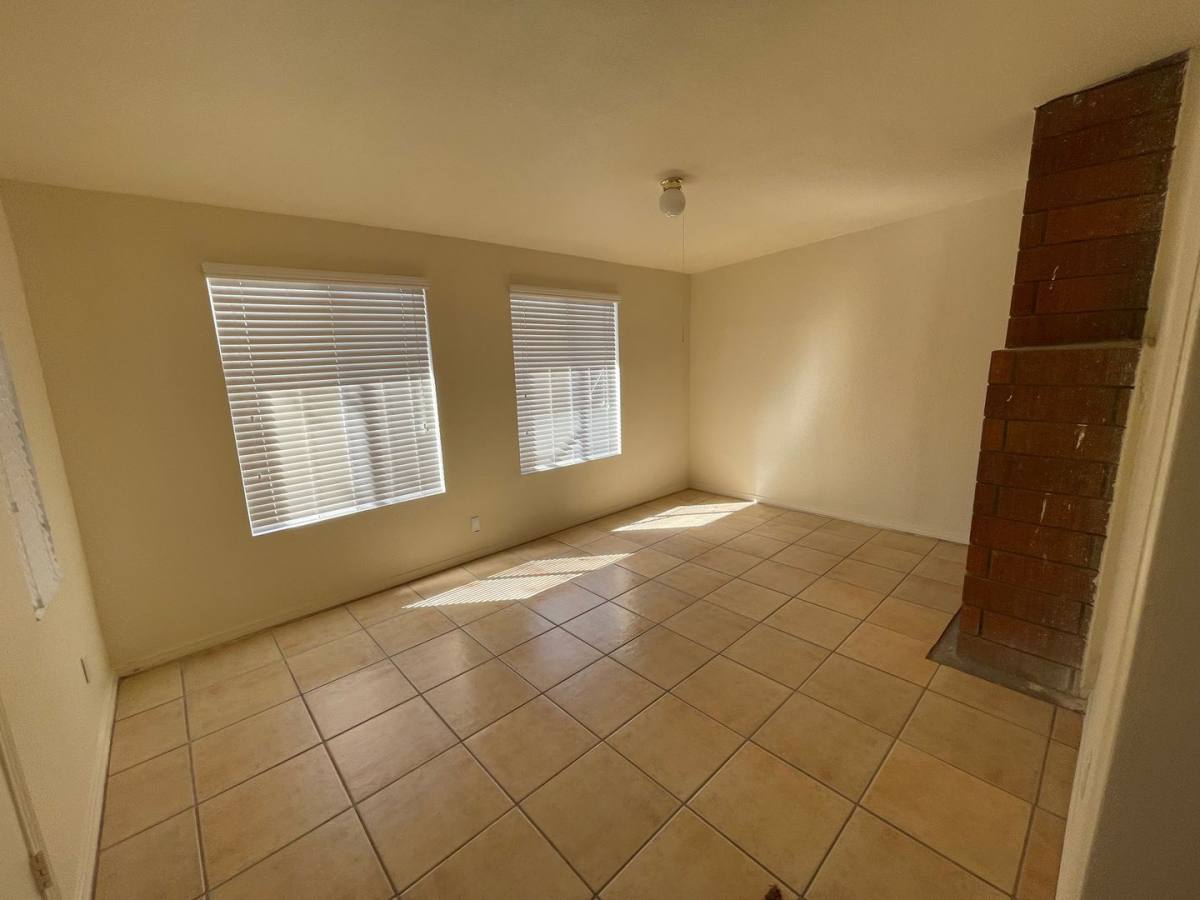 House for rent at 10246 Arroyo Ave, Hesperia, CA 92345