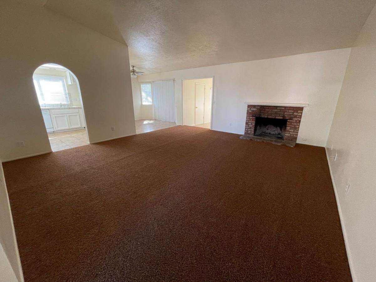 House for rent at 10246 Arroyo Ave, Hesperia, CA 92345