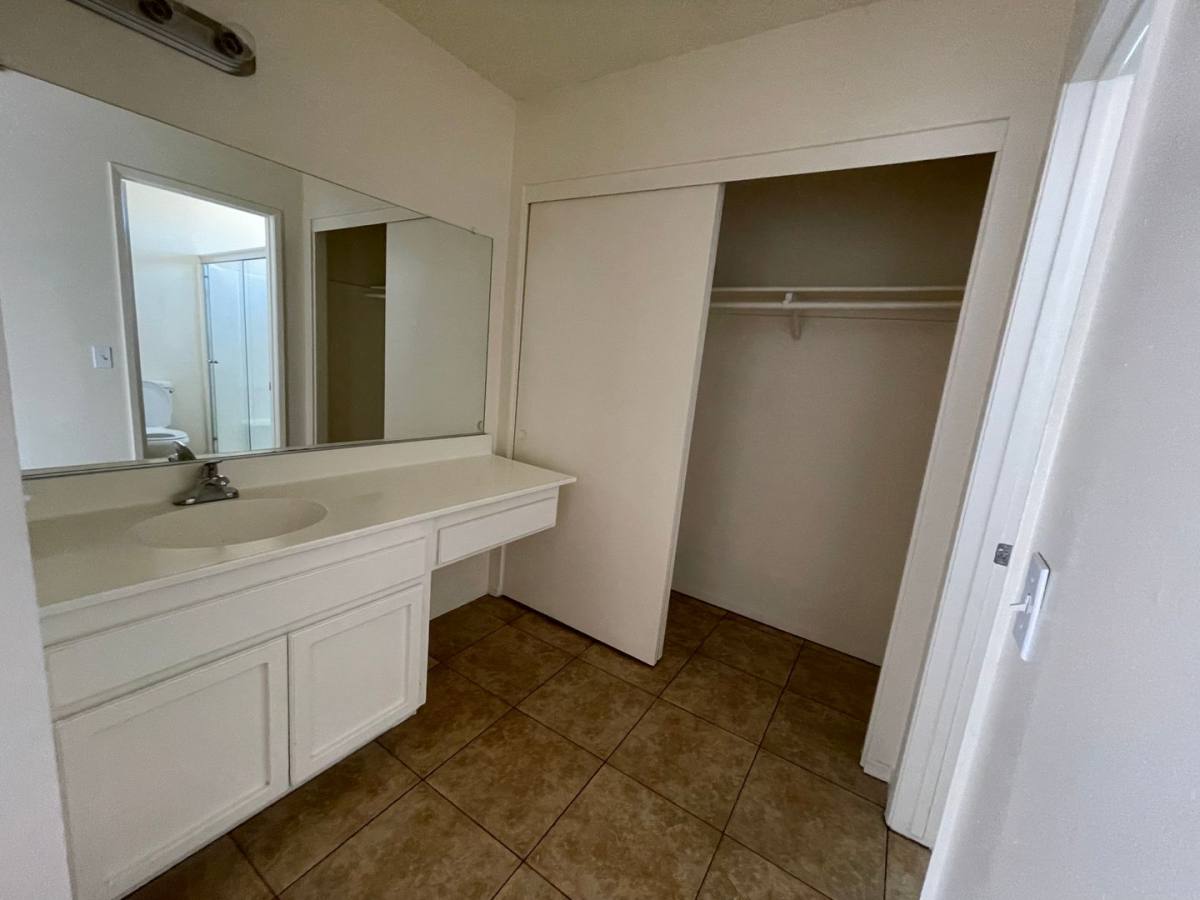 House for rent at 10246 Arroyo Ave, Hesperia, CA 92345