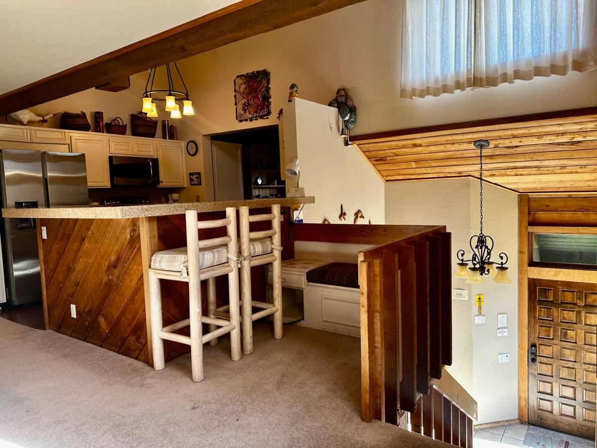 Apartment for rent at 418 Snowcreek Rd, Mammoth Lakes, CA 93546