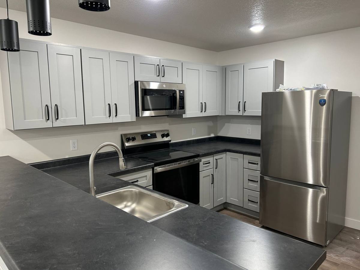 Apartment for rent at 128 S 2nd St, Le Sueur, MN 56058