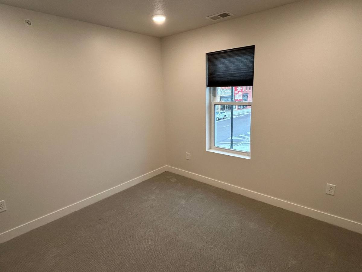 Apartment for rent at 128 S 2nd St, Le Sueur, MN 56058