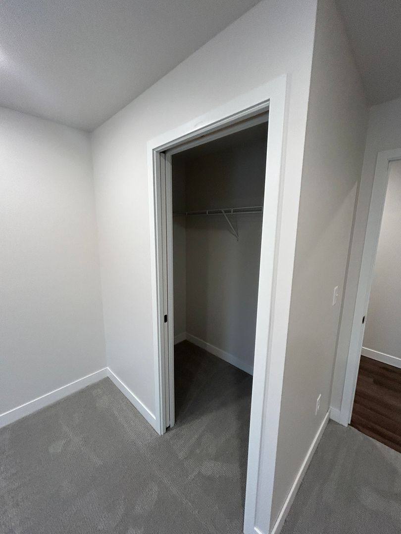 Apartment for rent at 128 S 2nd St, Le Sueur, MN 56058