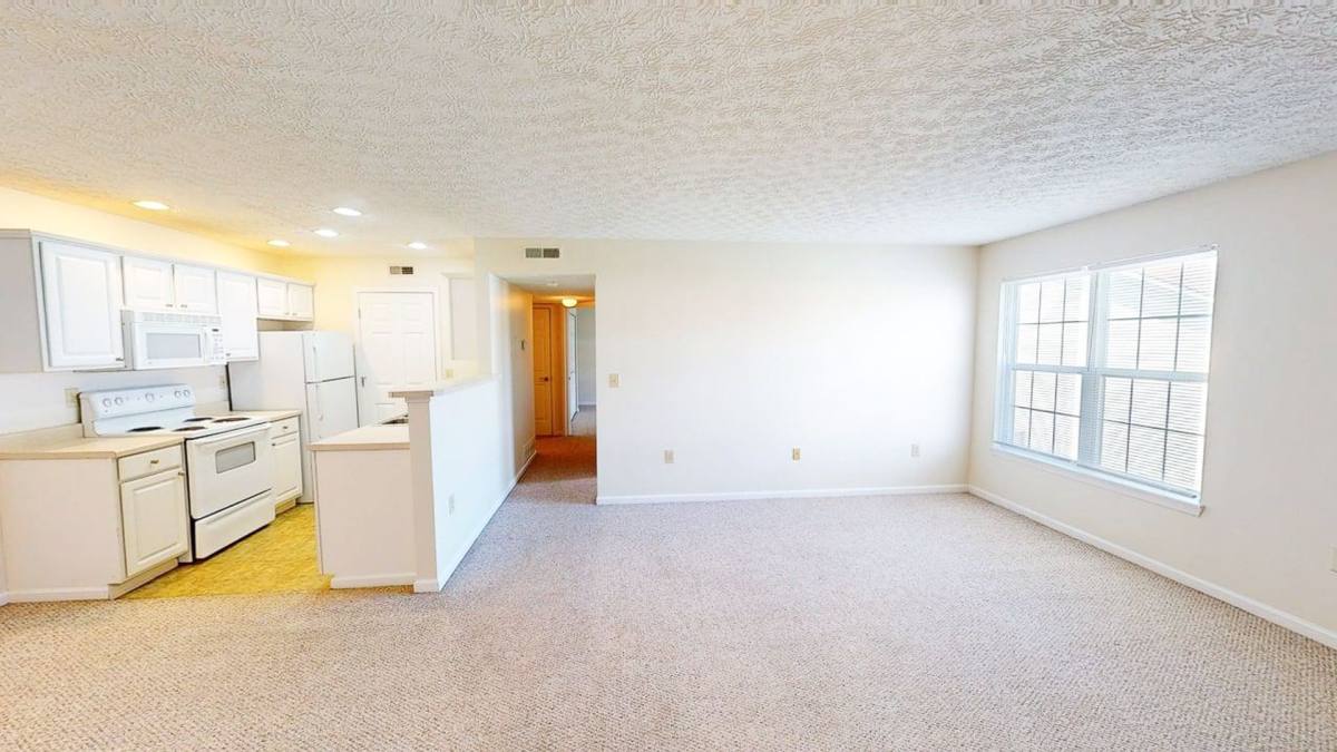 Apartment for rent at 5566 Garden Ridge, Columbus, OH 43228