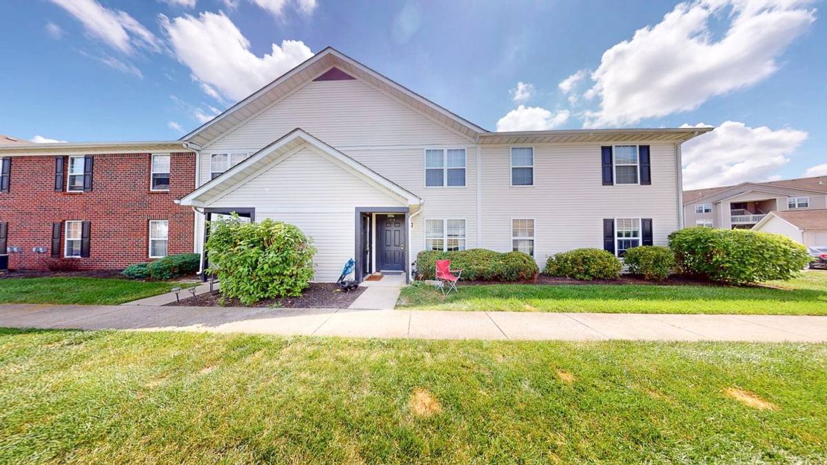 Apartment for rent at 5566 Garden Ridge, Columbus, OH 43228
