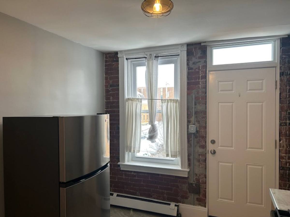 Apartment for rent at 530 N Euclid Ave, Pittsburgh, PA 15206
