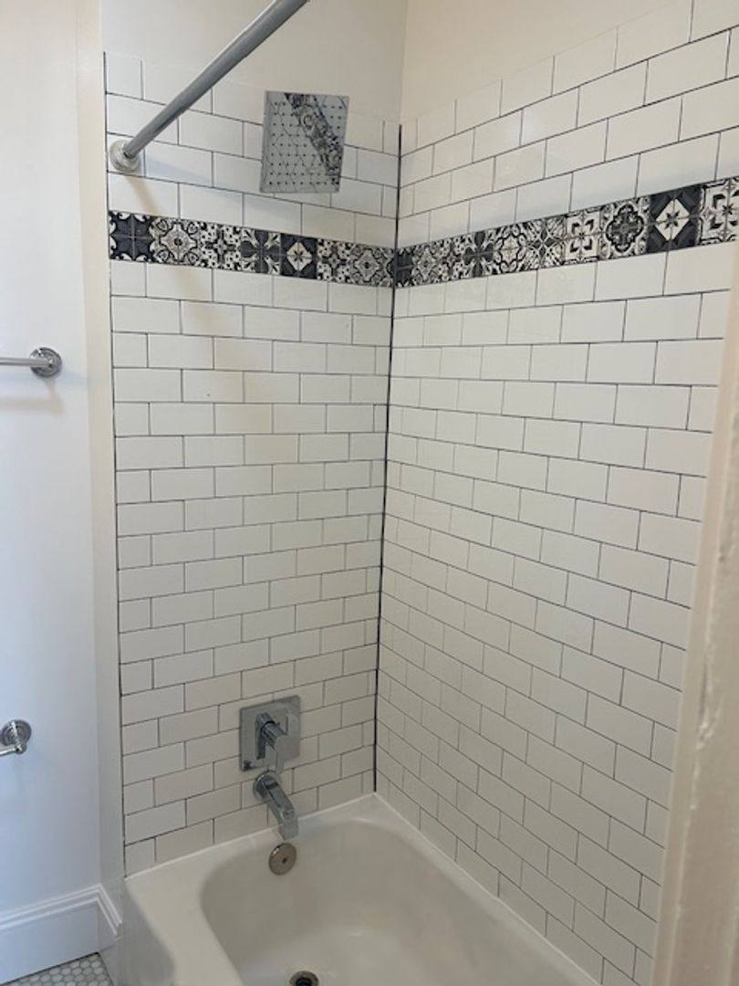 Apartment for rent at 530 N Euclid Ave, Pittsburgh, PA 15206