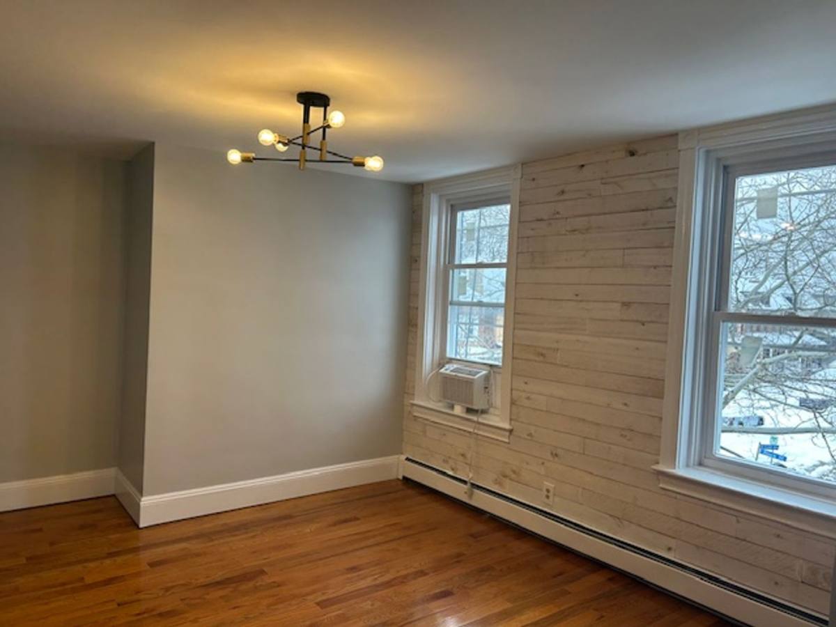 Apartment for rent at 530 N Euclid Ave, Pittsburgh, PA 15206