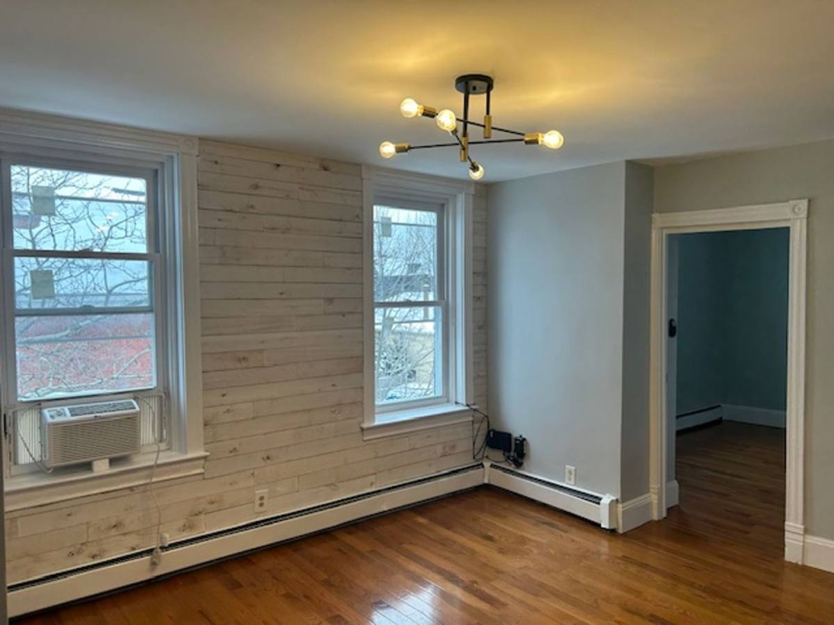 Apartment for rent at 530 N Euclid Ave, Pittsburgh, PA 15206