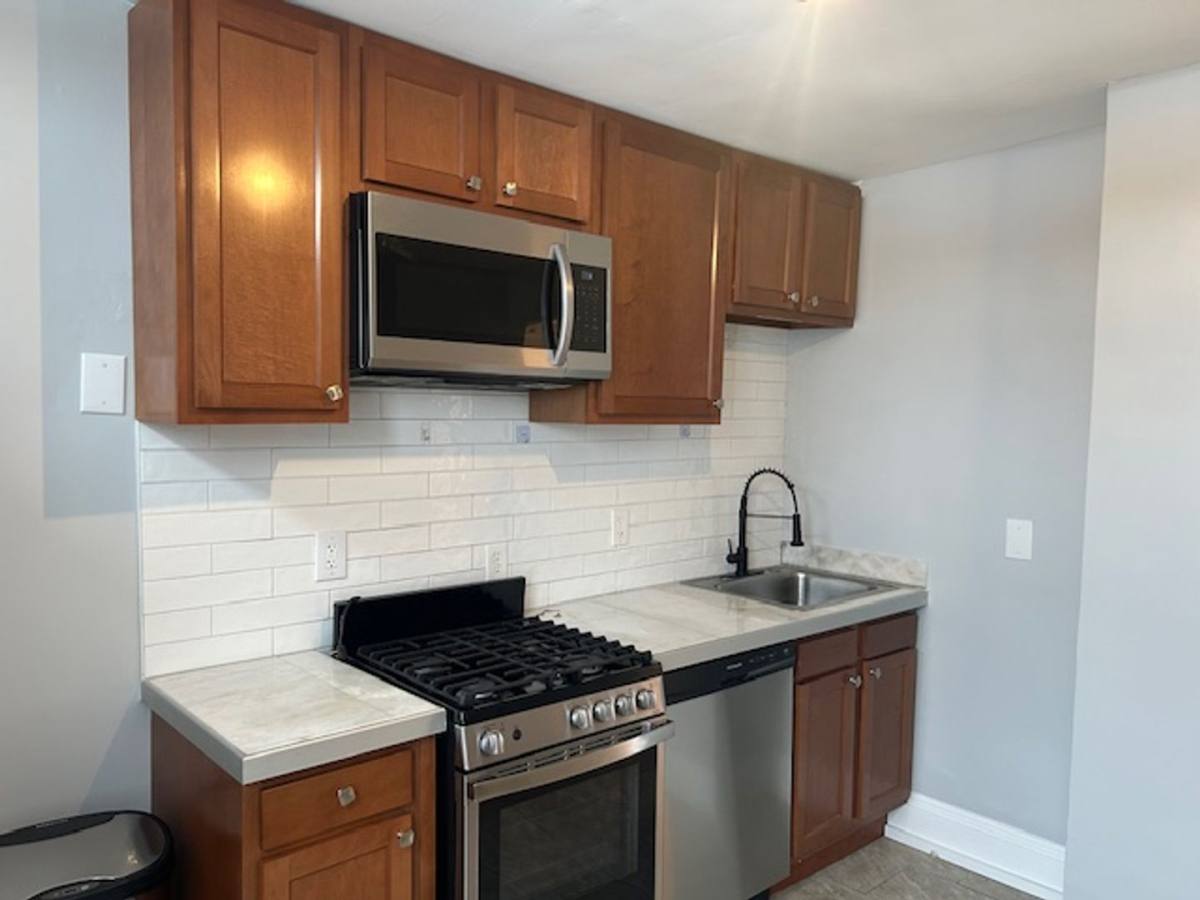 Apartment for rent at 530 N Euclid Ave, Pittsburgh, PA 15206