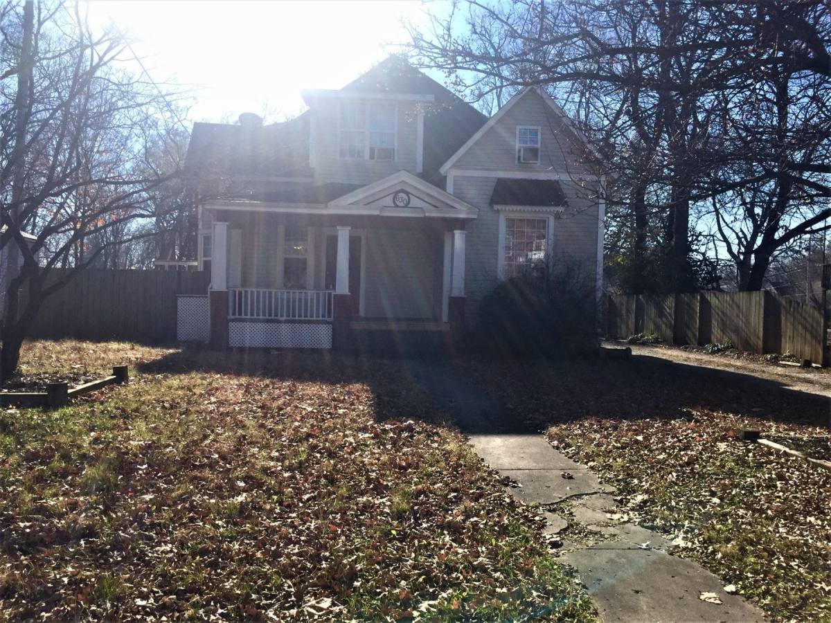 Apartment for rent at 630 W State St, Springfield, MO 65806