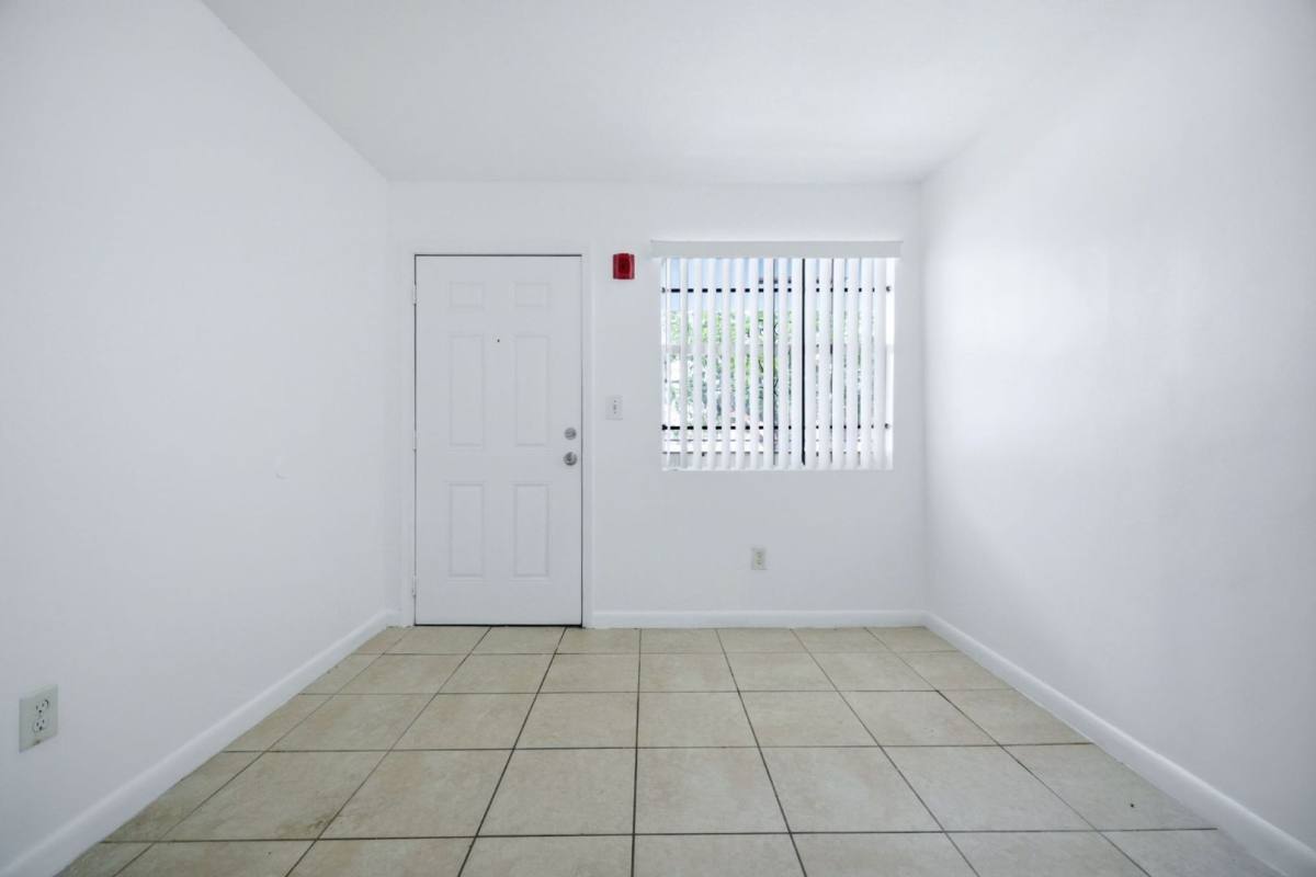 750 NW 56th St, Miami, FL 33127 - Apartment for Rent - Image 2