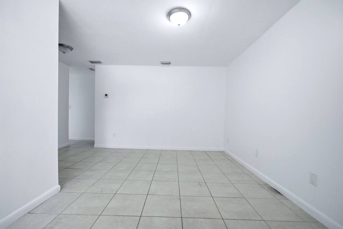 750 NW 56th St, Miami, FL 33127 - Apartment for Rent - Image 6