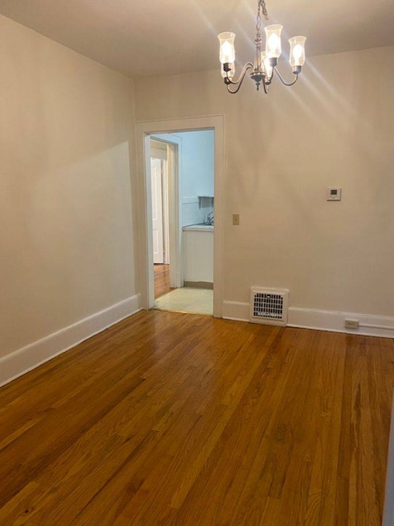Apartment for rent at 1009-11 Euclid Ave, Syracuse, NY 13210