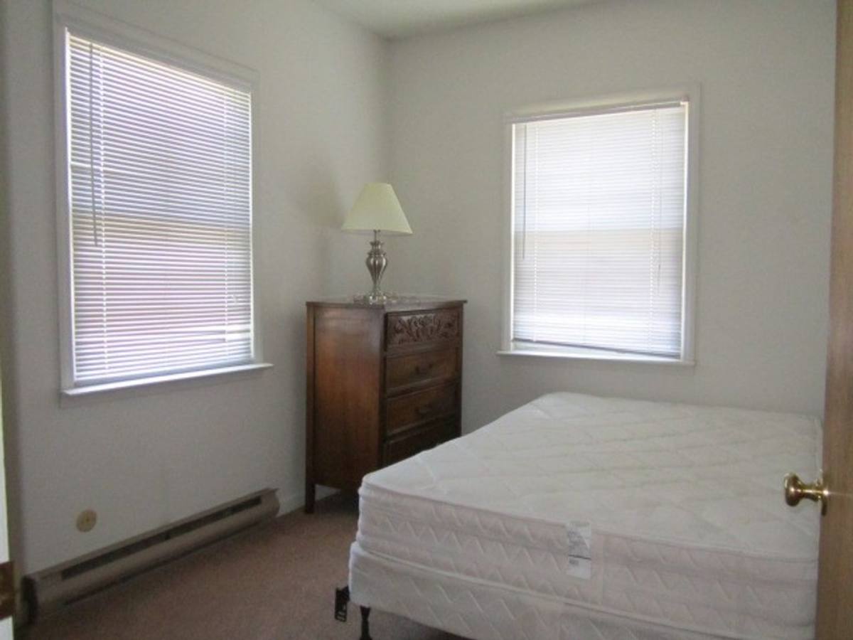 Apartment for rent at 205 Comstock Ave, Syracuse, NY 13210