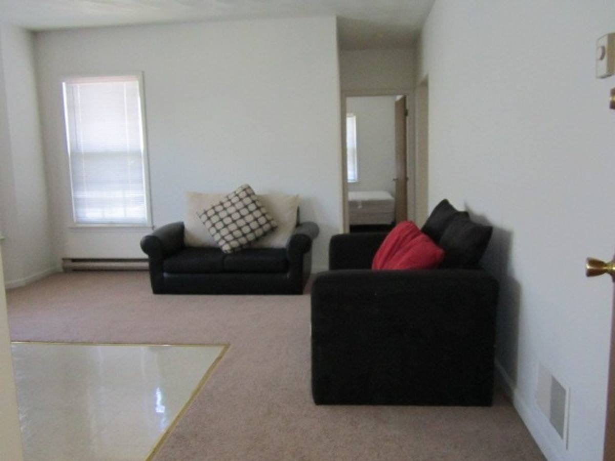Apartment for rent at 205 Comstock Ave, Syracuse, NY 13210