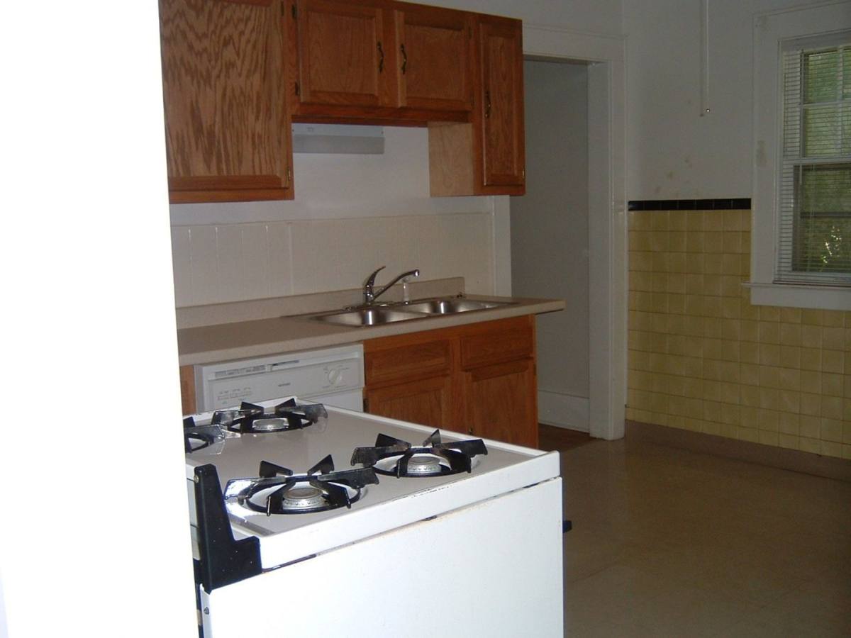 Apartment for rent at 341-43 Roosevelt Ave, Syracuse, NY 13210