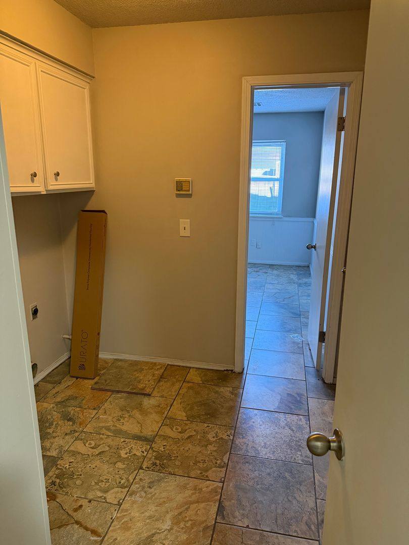 House for rent at 7065 E 52nd St, Tulsa, OK 74145