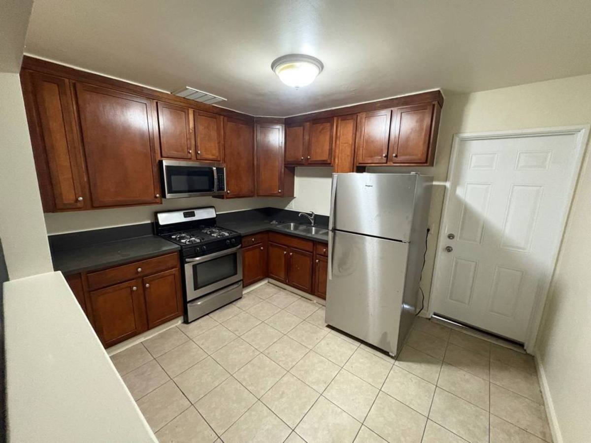 Apartment for rent at 3059 Hawthorn St, San Diego, CA 92104